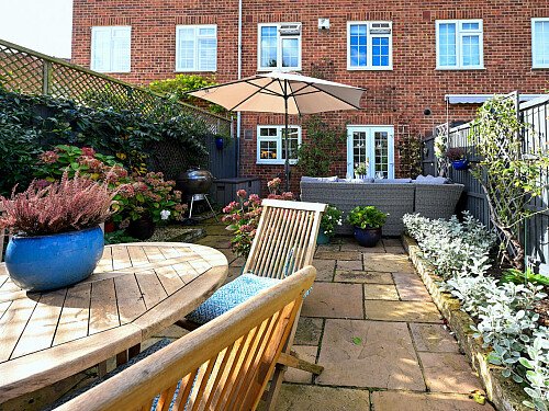 Topirary -  filming photoshoot location-04