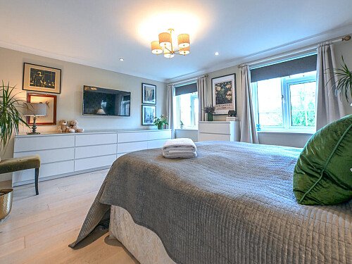 Topirary -  filming photoshoot location-14