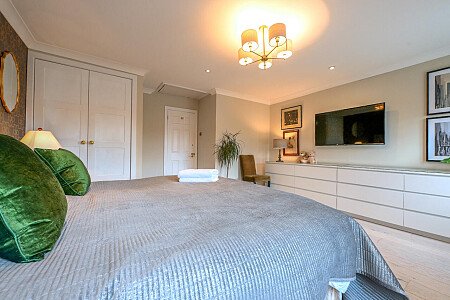 Topirary -  filming photoshoot location-13