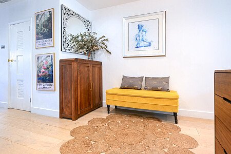 Topirary -  filming photoshoot location-24