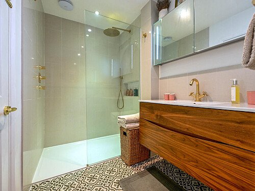 Topirary -  filming photoshoot location-25