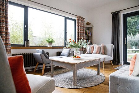 Bell - Locations direct filming photoshoot locations-12