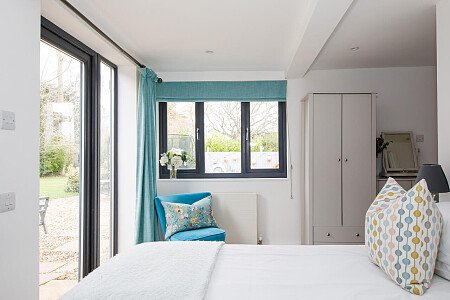 Bell - Locations direct filming photoshoot locations-19