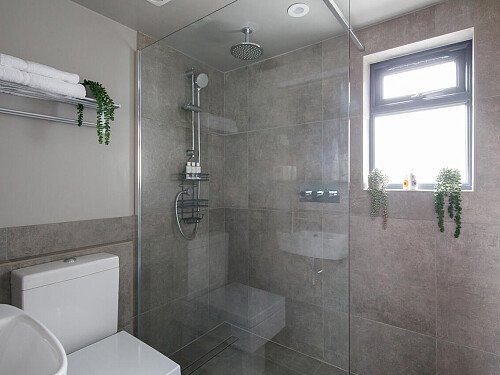 Bell - Locations direct filming photoshoot locations-22