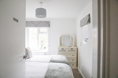 Bell - Locations direct filming photoshoot locations-26