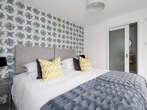 Bell - Locations direct filming photoshoot locations-25