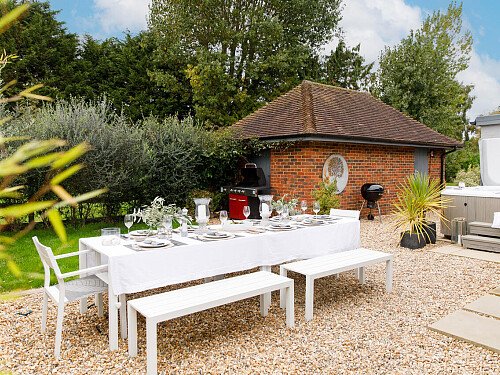 Bell - Locations direct filming photoshoot locations-37