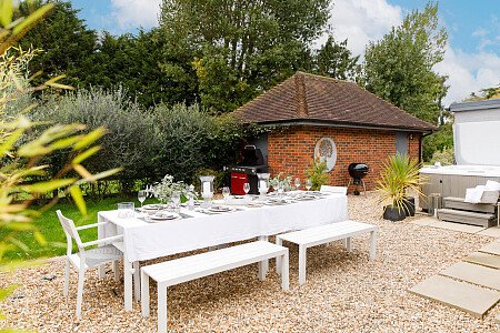 Bell - Locations direct filming photoshoot locations-37