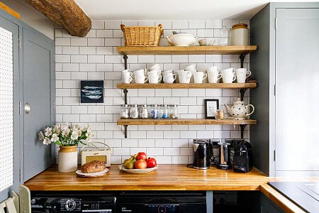 Pig Cottage - Locations direct filming photoshoot locations-26