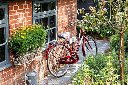 Pig Cottage - Locations direct filming photoshoot locations-25