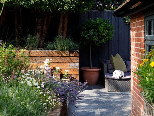 Pig Cottage - Locations direct filming photoshoot locations-31