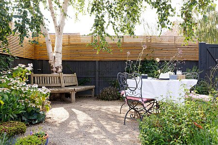 Pig Cottage - Locations direct filming photoshoot locations-37