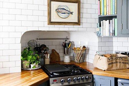 Pig Cottage - Locations direct filming photoshoot locations-39