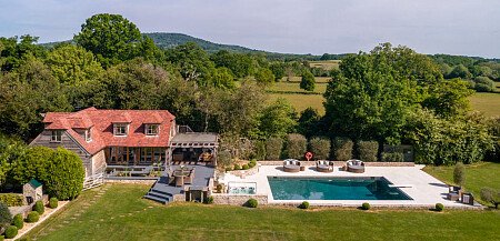 Hunters - Locations direct filming photoshoot locations-06