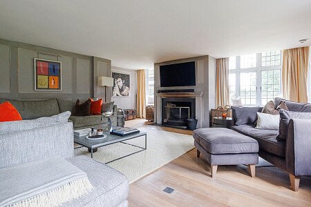 Hunters - Locations direct filming photoshoot locations-08