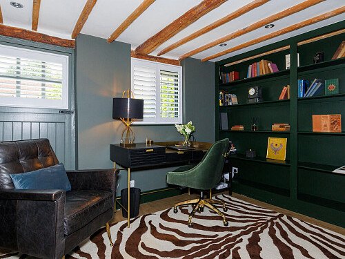 Hunters - Locations direct filming photoshoot locations-11