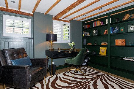 Hunters - Locations direct filming photoshoot locations-11