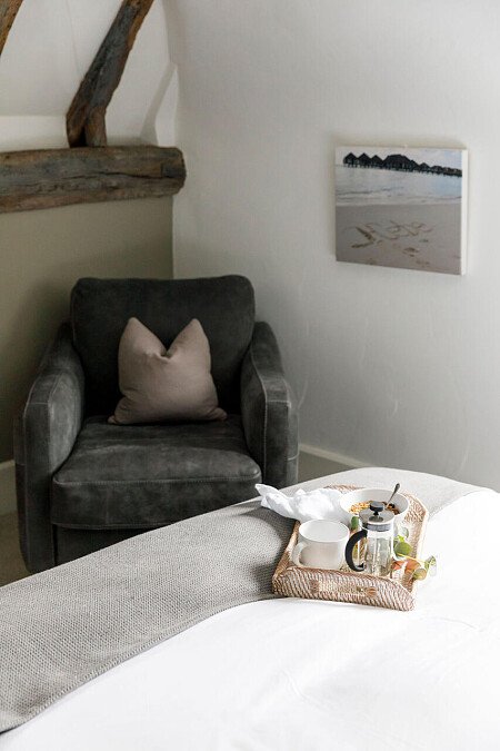 Hunters - Locations direct filming photoshoot locations-32