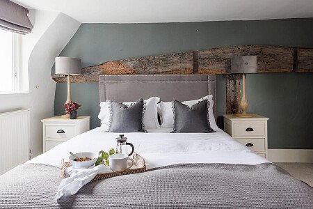 Hunters - Locations direct filming photoshoot locations-31