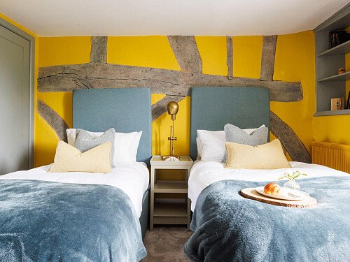 Hunters - Locations direct filming photoshoot locations-37