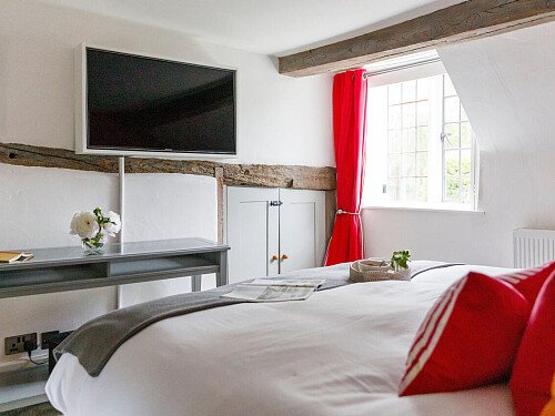 Hunters - Locations direct filming photoshoot locations-40