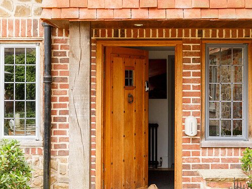 Hunters - Locations direct filming photoshoot locations-42