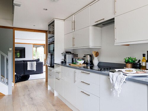 Hunters - Locations direct filming photoshoot locations-43