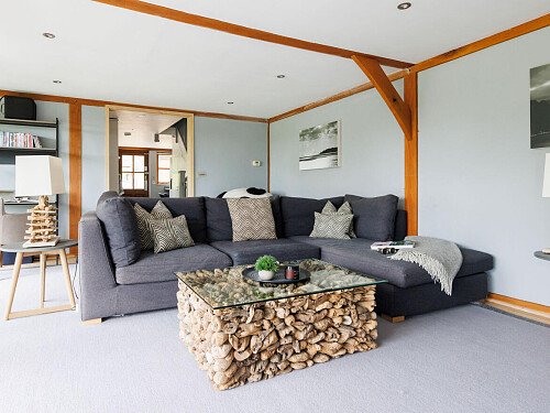 Hunters - Locations direct filming photoshoot locations-45