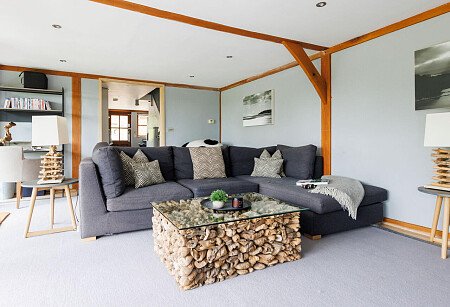 Hunters - Locations direct filming photoshoot locations-45