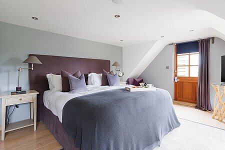 Hunters - Locations direct filming photoshoot locations-51