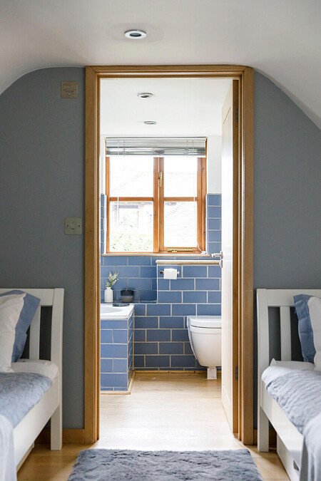 Hunters - Locations direct filming photoshoot locations-58