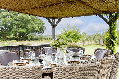 Hunters - Locations direct filming photoshoot locations-63