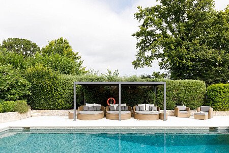 Hunters - Locations direct filming photoshoot locations-72