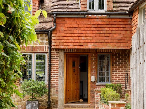 Hunters - Locations direct filming photoshoot locations-76