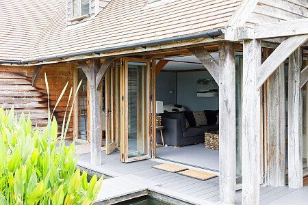 Hunters - Locations direct filming photoshoot locations-77