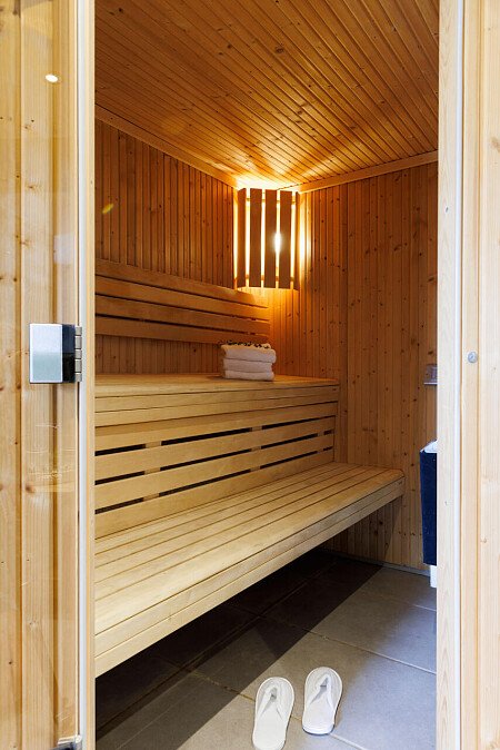 Hunters - Locations direct filming photoshoot locations-81