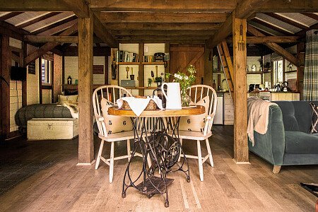 The Cabin CMS  - Locations direct filming photoshoot locations-03