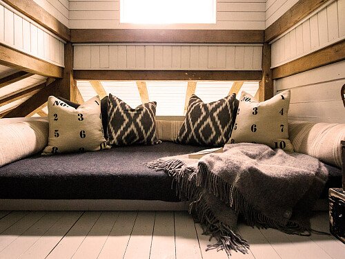 The Cabin CMS  - Locations direct filming photoshoot locations-10