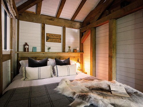 The Cabin CMS  - Locations direct filming photoshoot locations-11