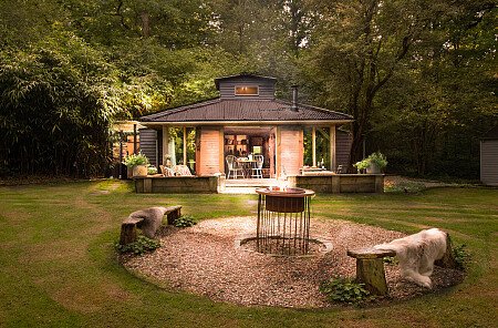 The Cabin CMS  - Locations direct filming photoshoot locations-19