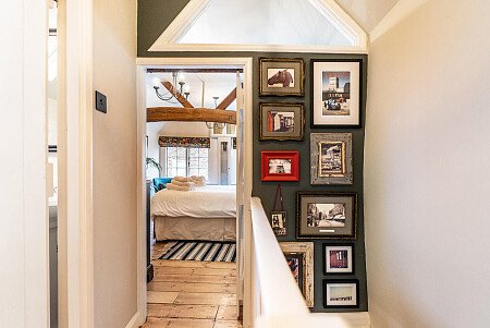 Old Coach House CMS - Locations direct filming photoshoot locations-3