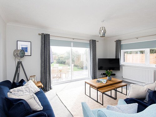 Church rd - Locations direct filming photoshoot locations-17