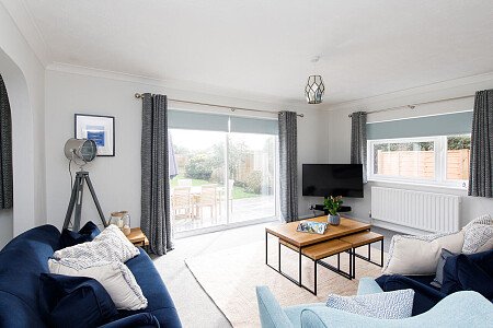 Church rd - Locations direct filming photoshoot locations-17