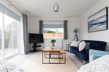 Church rd - Locations direct filming photoshoot locations-19