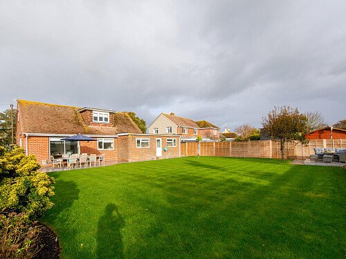 Church rd - Locations direct filming photoshoot locations-42