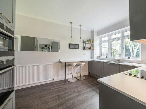 Stratford RD -  filming photoshoot location-06