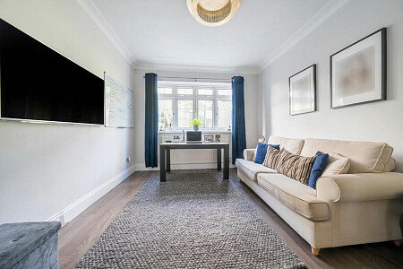 Stratford RD -  filming photoshoot location-09