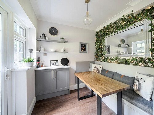 Stratford RD -  filming photoshoot location-15