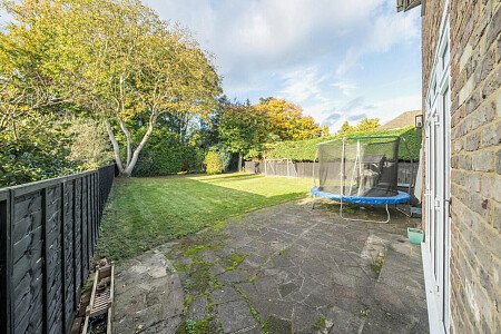 Stratford RD -  filming photoshoot location-21