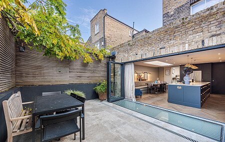 Wakehurst -  filming photoshoot location-03